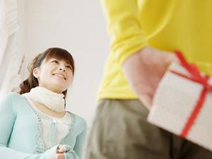 初めてのカラコンは通販がおすすめです